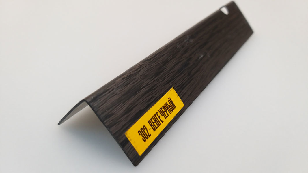 картинка Угол 30х30мм 2,7м "Идеал", 302 Венге черный от магазина ТНП